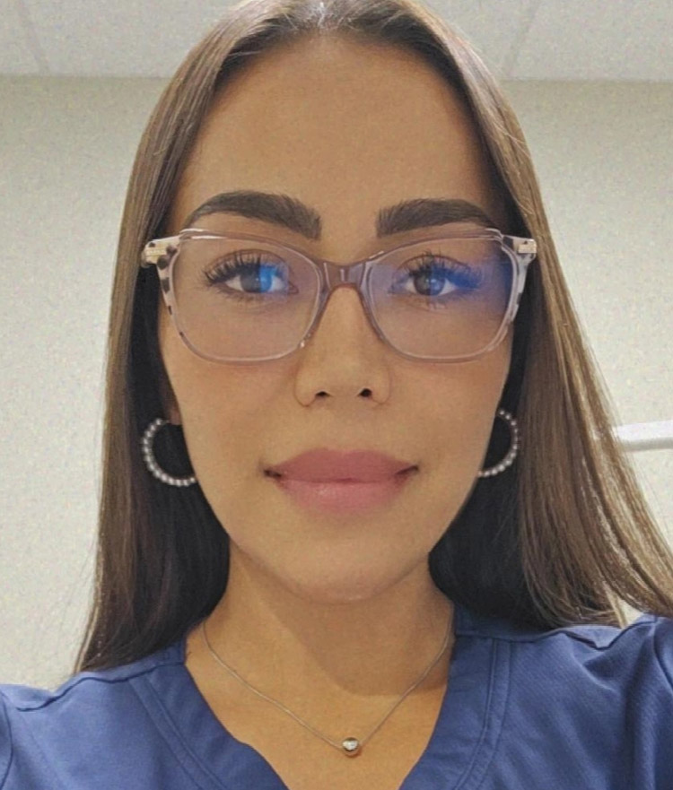 Meet the Team at Memorial Dental - Andrea